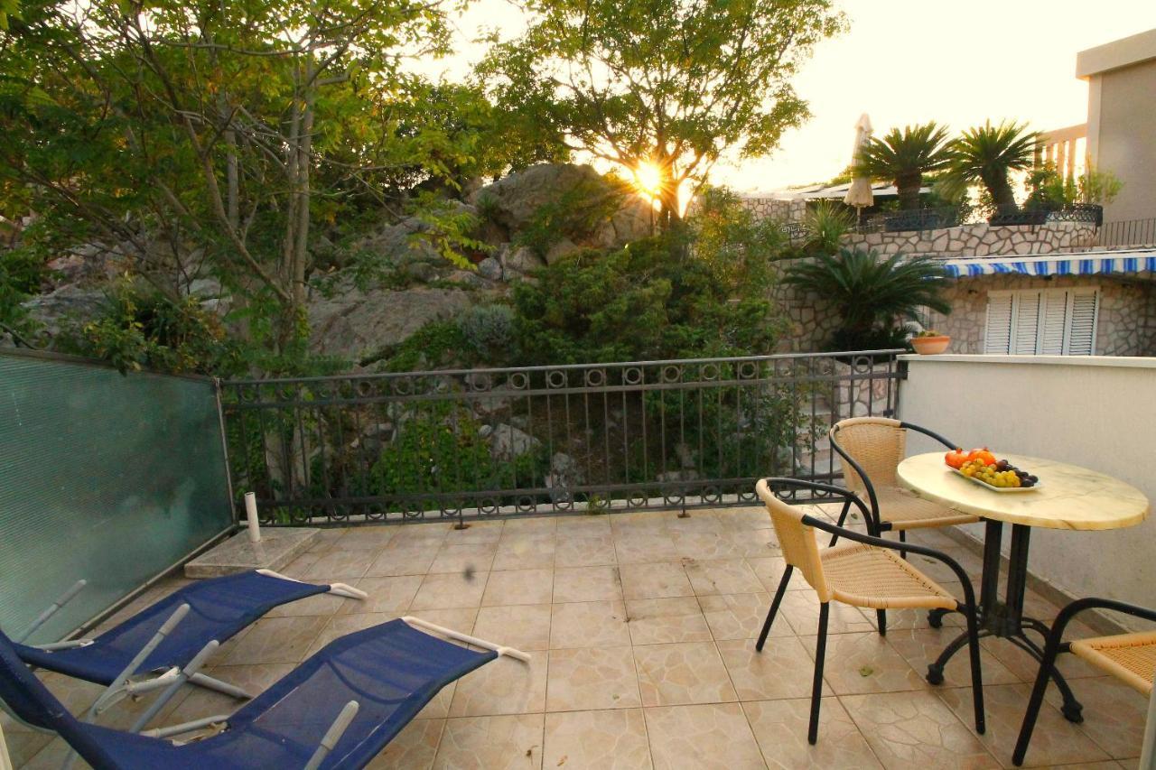 Apartments Mitrovici Milocer Sveti Stefan Bagian luar foto