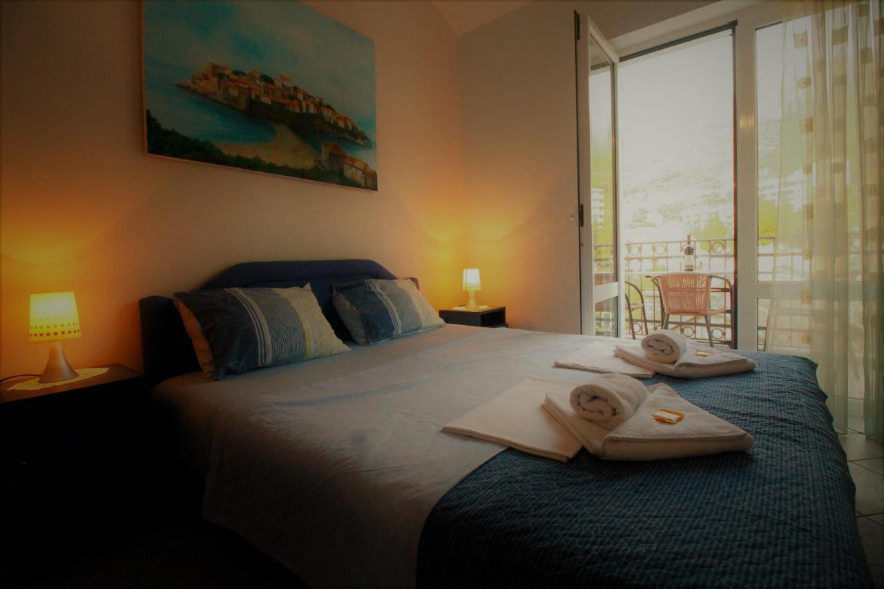 Apartments Mitrovici Milocer Sveti Stefan Bagian luar foto