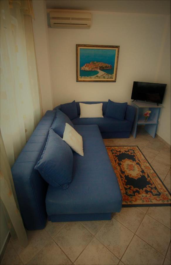 Apartments Mitrovici Milocer Sveti Stefan Bagian luar foto