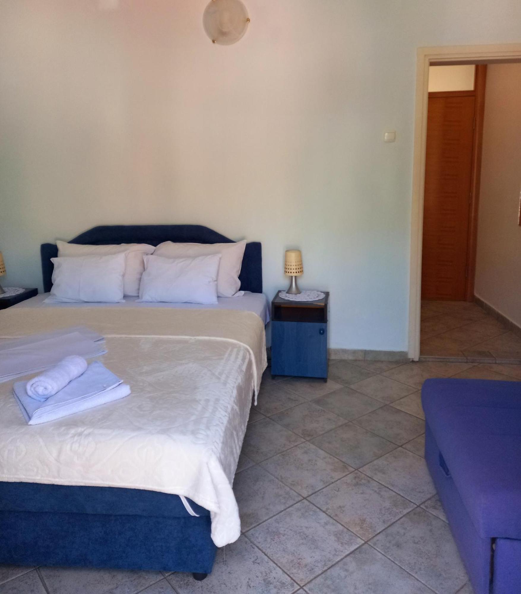 Apartments Mitrovici Milocer Sveti Stefan Bagian luar foto