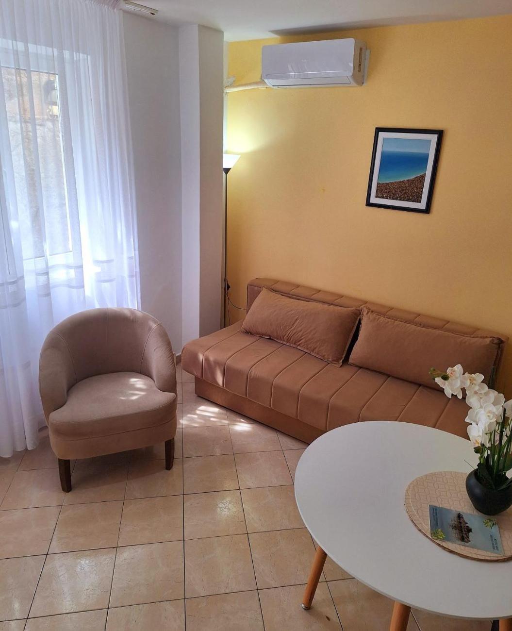 Apartments Mitrovici Milocer Sveti Stefan Bagian luar foto